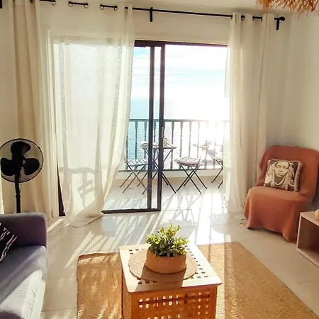 Luna De Opalo * Puerto de Santiago (Tenerife)