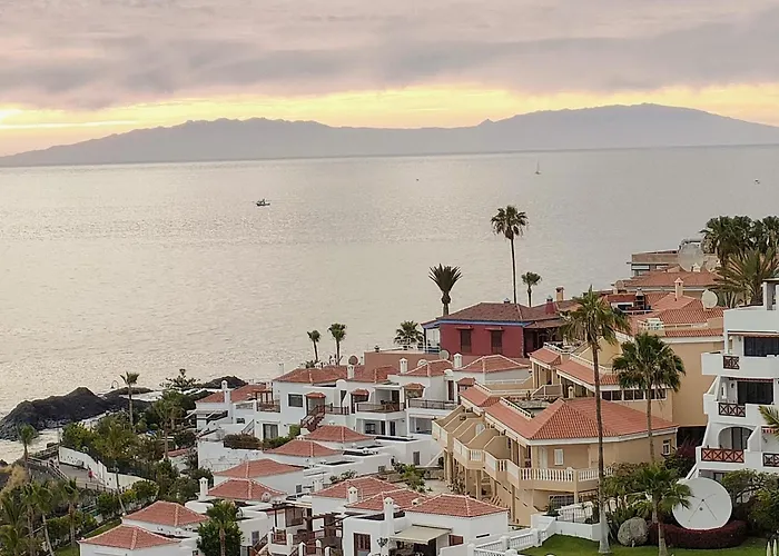 Luna De Opalo * Puerto de Santiago (Tenerife)